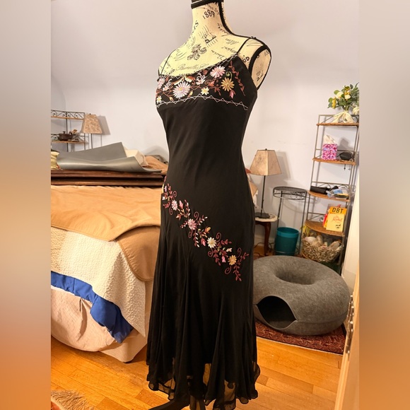 Vintage Betsey Johnson Black Maxi Dress with Floral Embroidery 100% Silk SOLD - Picture 3 of 11